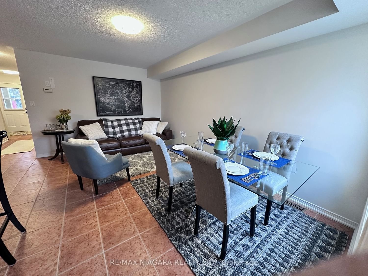 1489 Heritage Way, unit 60 for sale - image #4