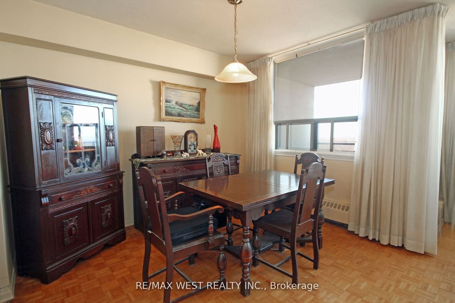 451 The West Mall, unit 1109 for sale - image #5