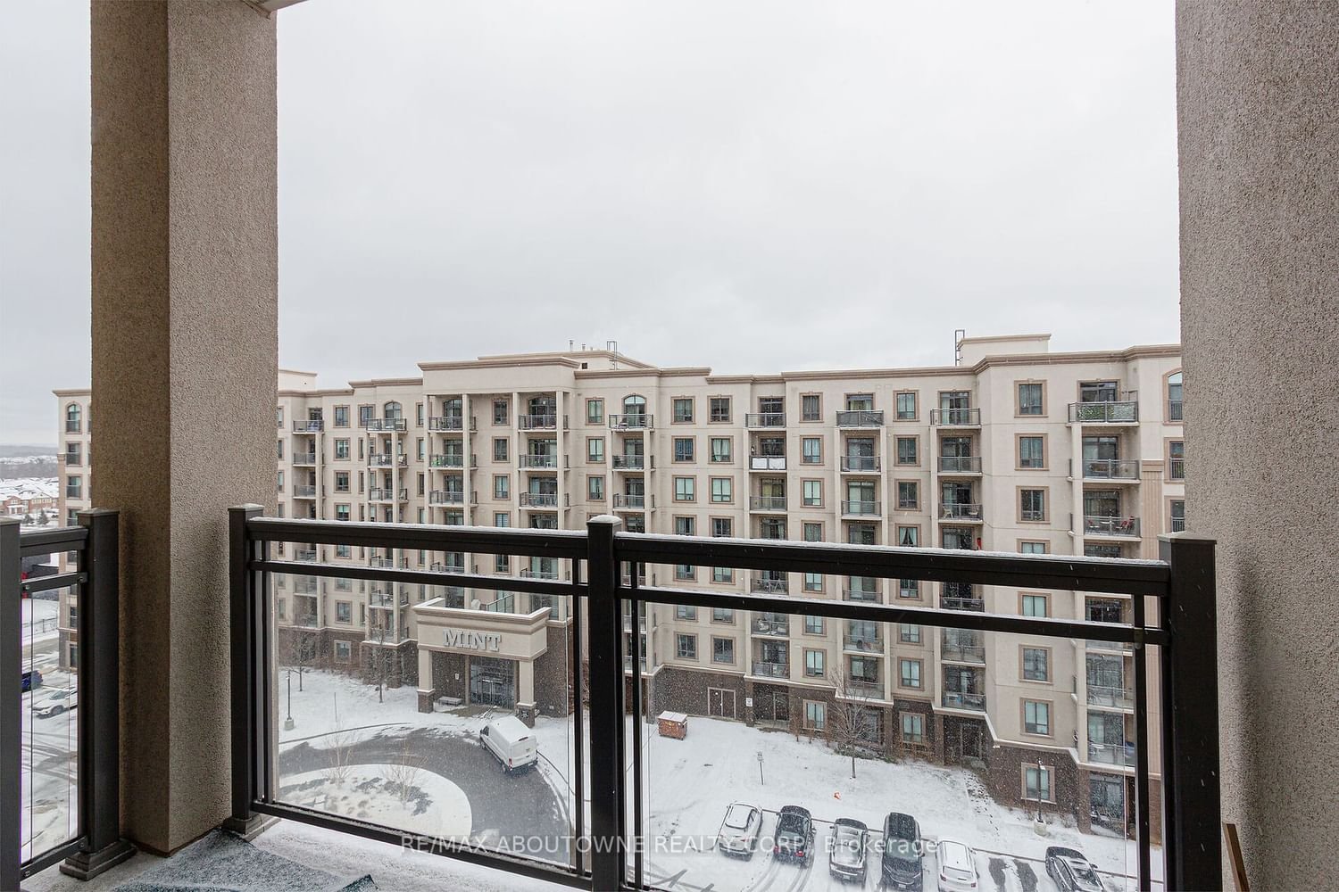 2486 Old Bronte Rd, unit 703 for sale - image #19