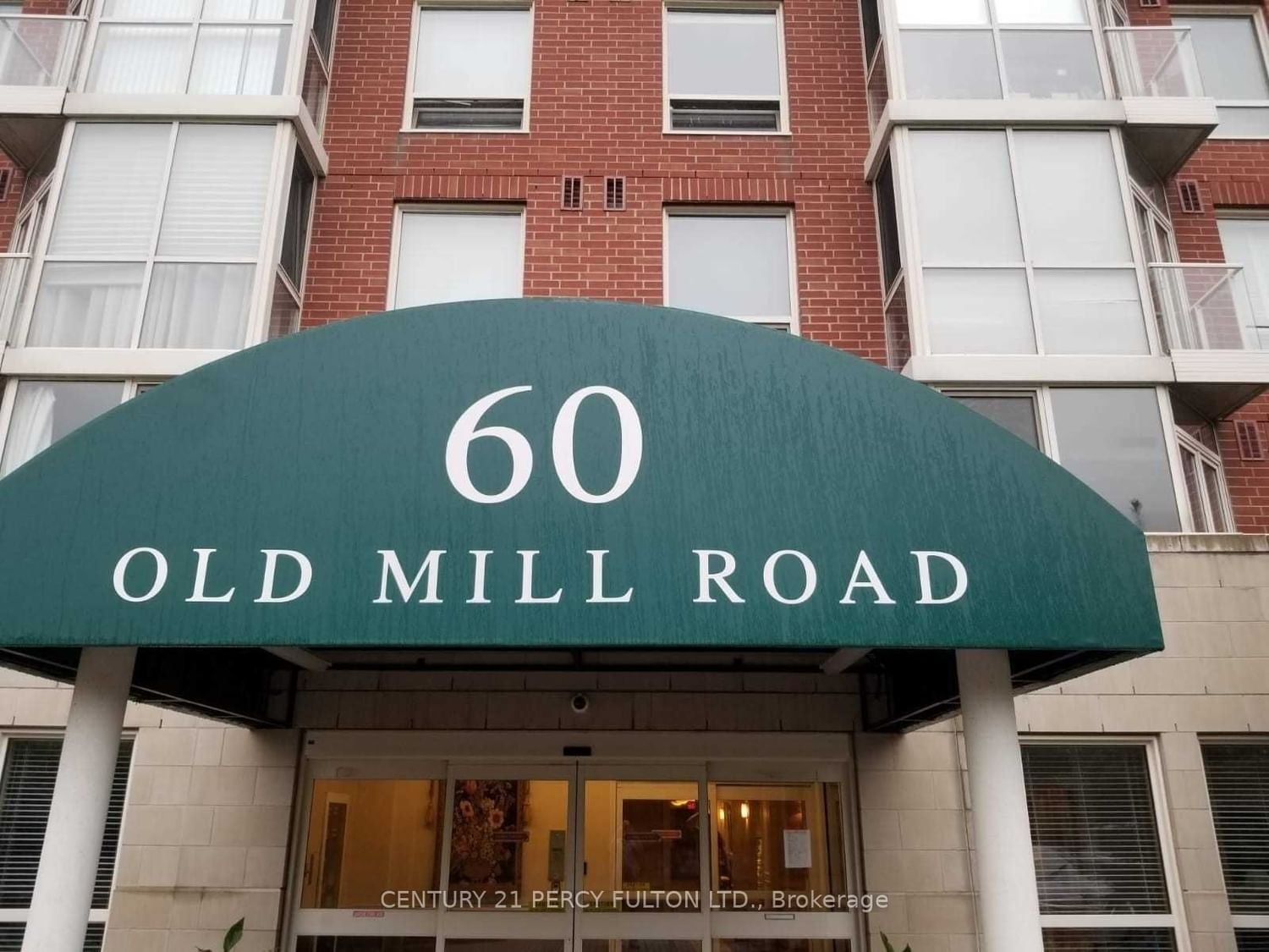 60 Old Mill Rd, unit 610 for rent - image #1