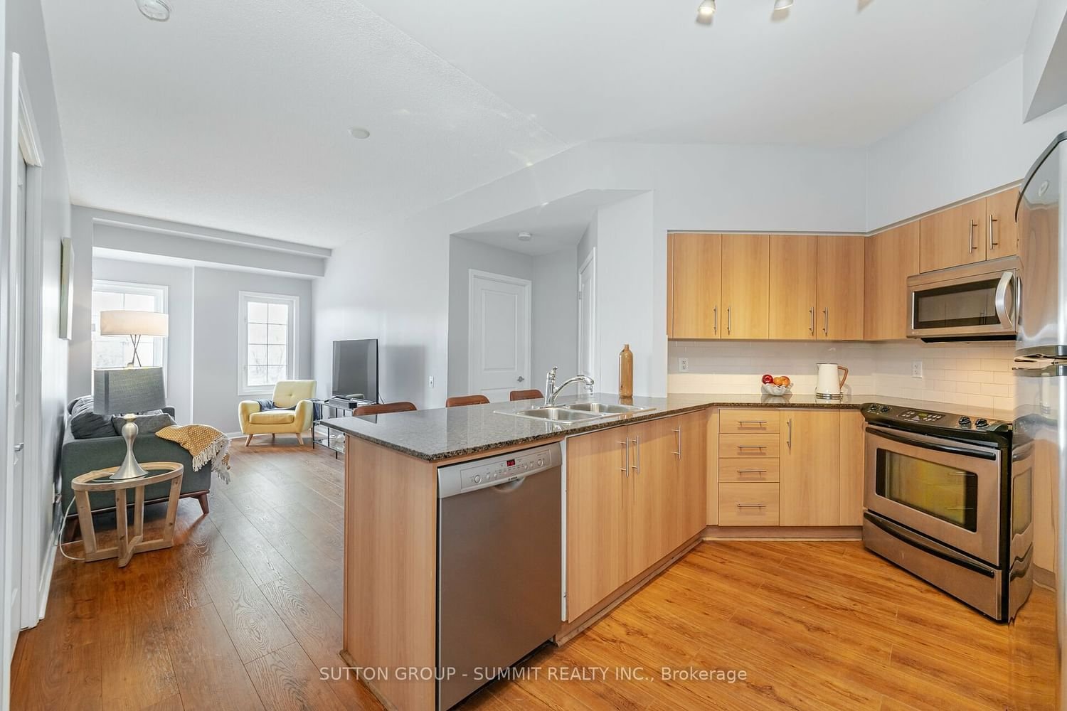 15 Windermere Ave, unit 304 for sale - image #11