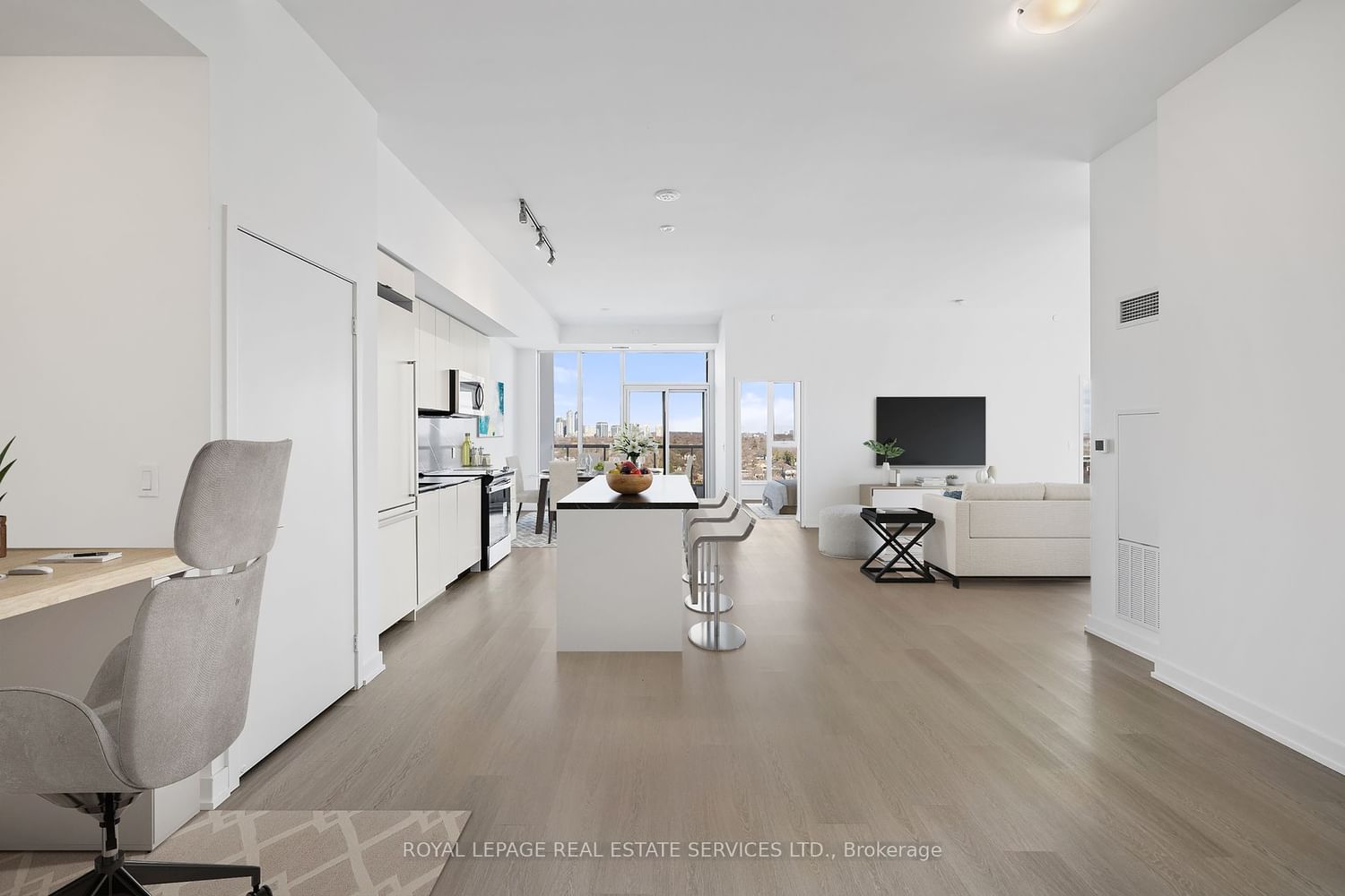 859 The Queensway, unit 1106 for sale - image #3