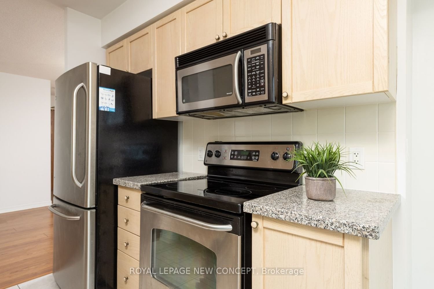 4889 Kimbermount Ave, unit 1103 for sale - image #10
