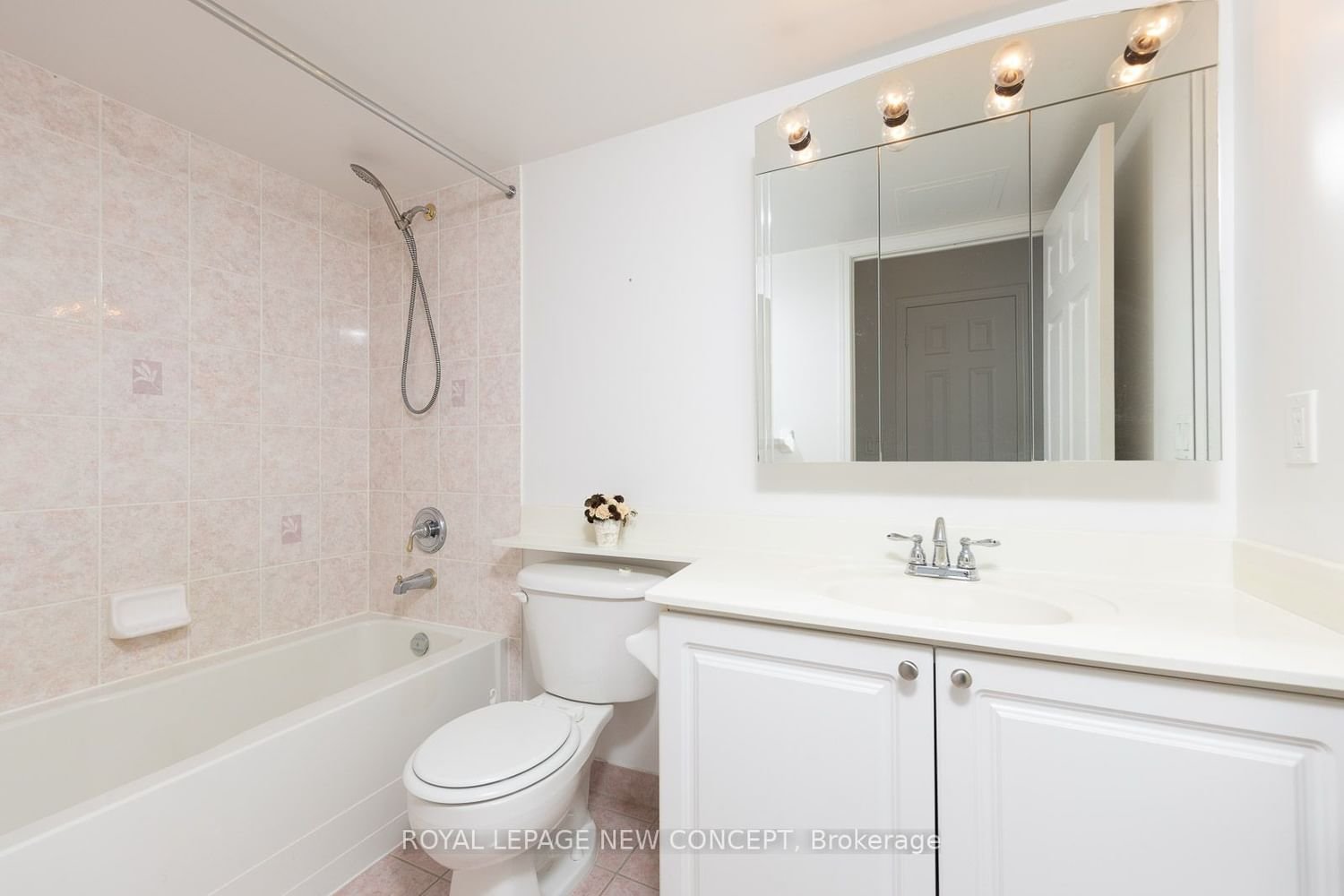 4889 Kimbermount Ave, unit 1103 for sale - image #18