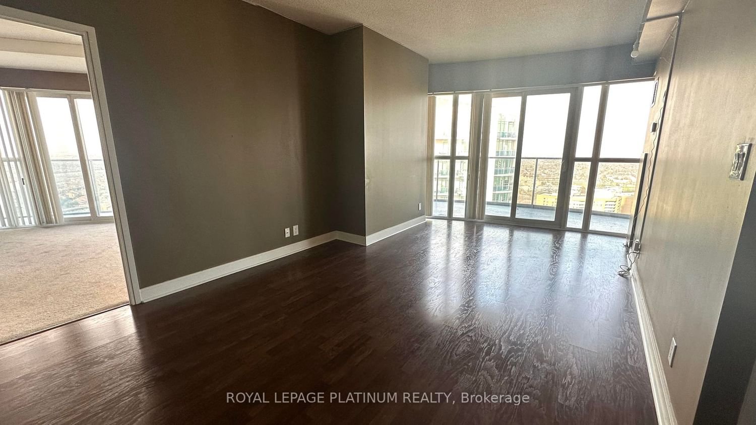 60 Absolute Ave, unit 2908 for rent - image #8