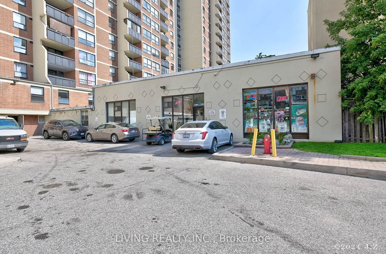 362 The East Mall, unit 401 for sale - image #24