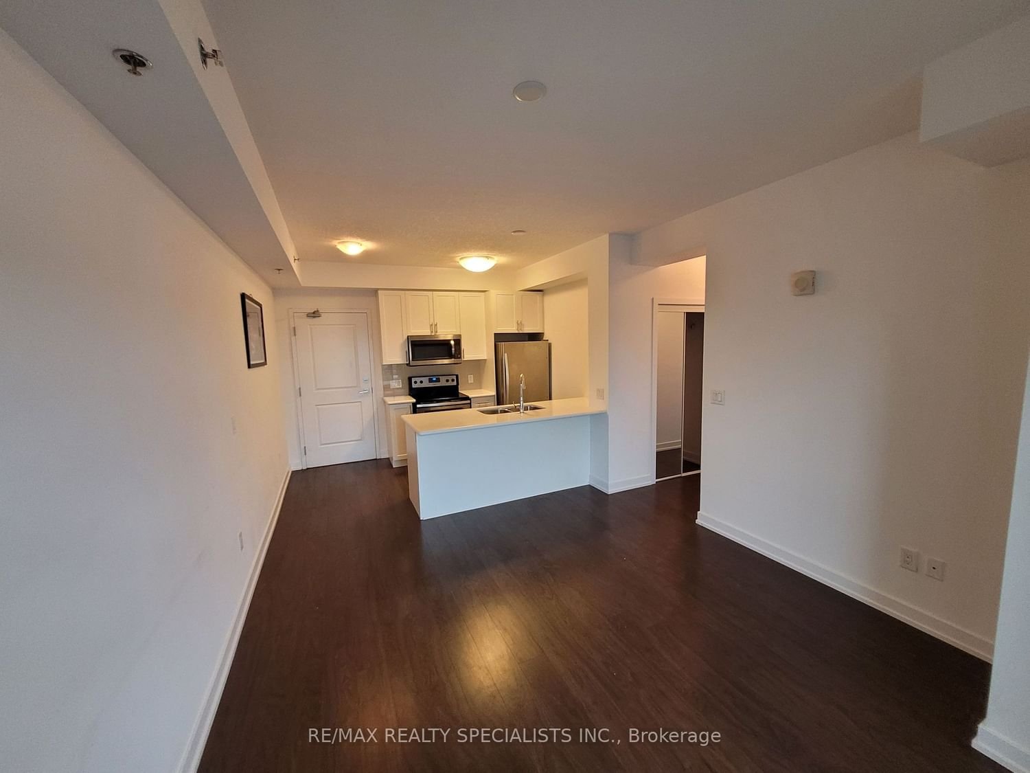 2490 Old Bronte Rd, unit 506 for rent - image #3