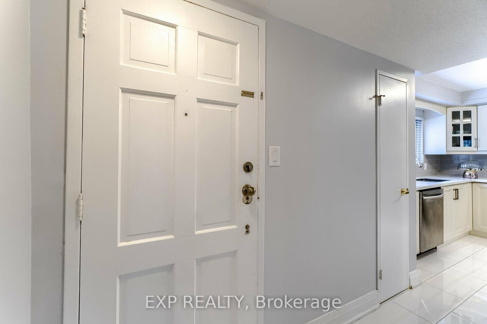 1250 Mississauga Valley Blvd N 1250 Mississauga Valley Boulevard