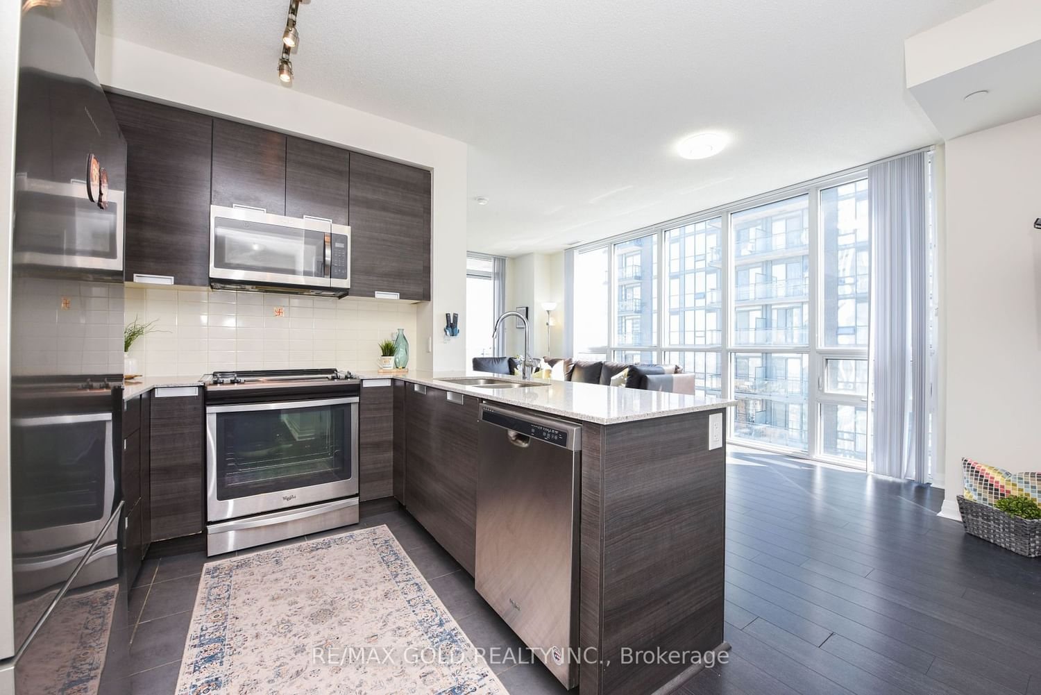 5033 Four Spring Ave, unit 1919 for sale - image #12