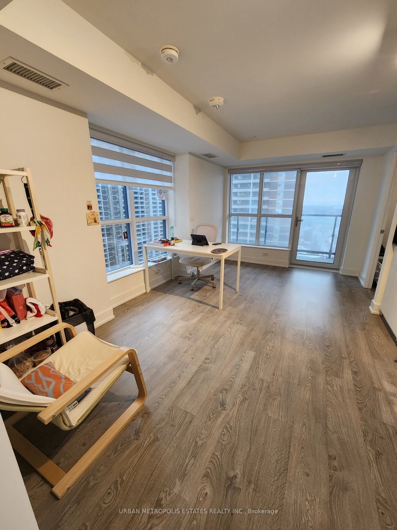 5 Mabelle Ave, unit 1433 for sale - image #8