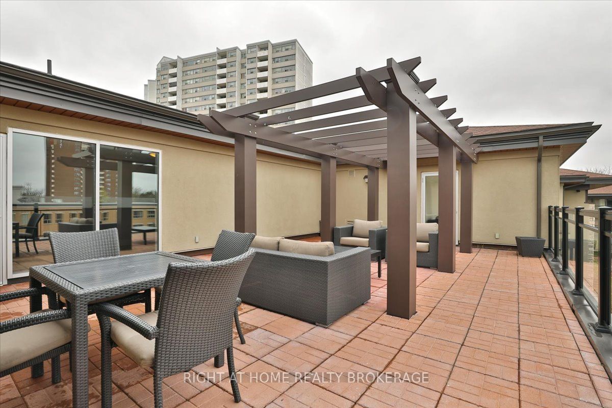 570 Lolita Gardens, unit 241 for sale