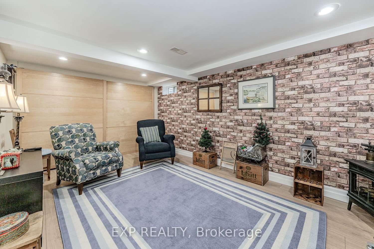 477 Woodview Rd, unit 4 for sale - image #15