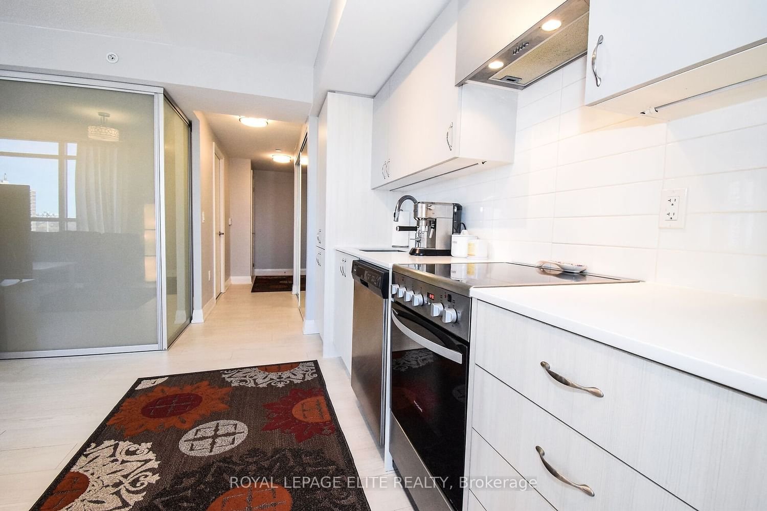 30 Gibbs Rd, unit 1002 for sale - image #15