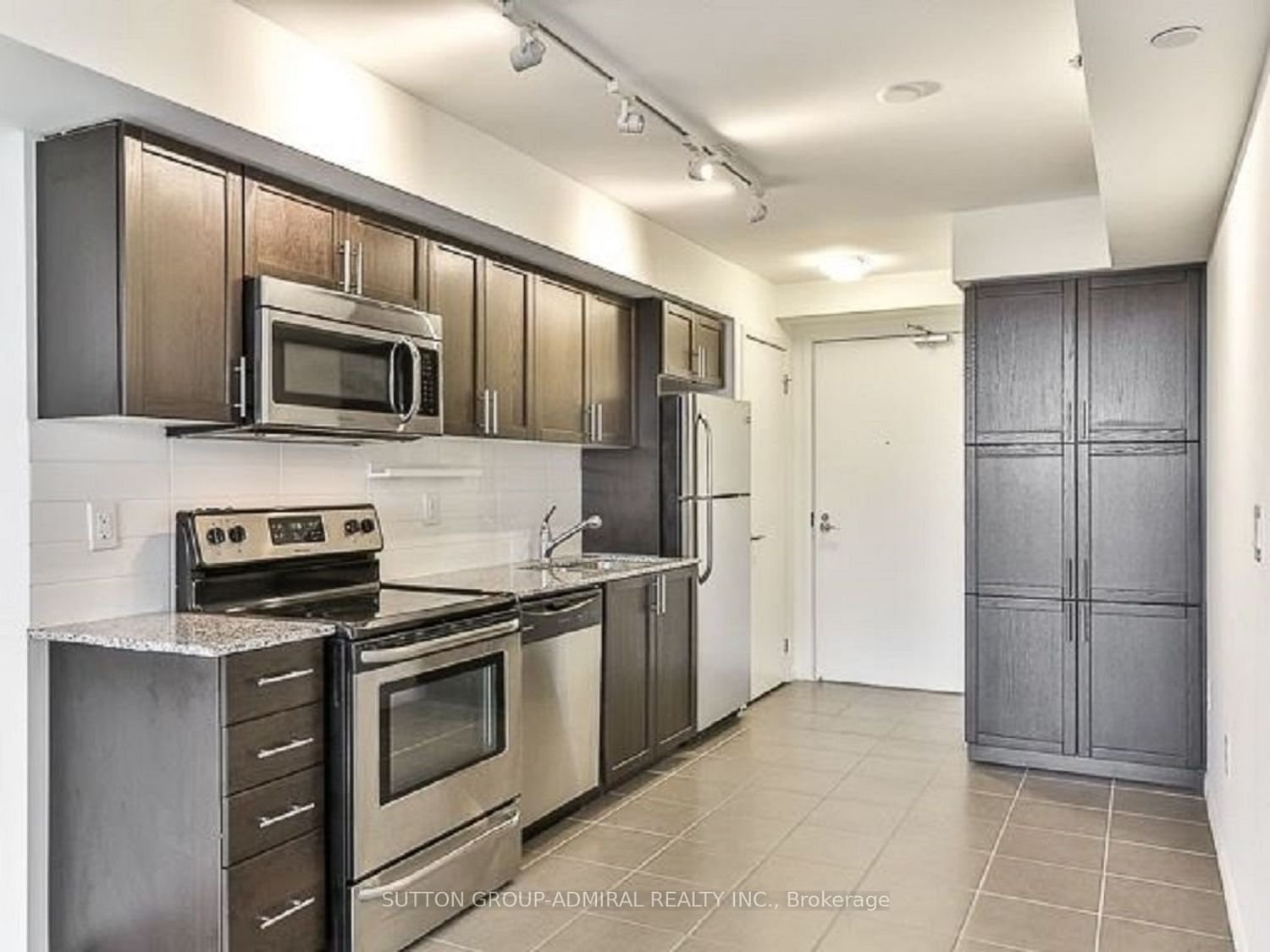 800 Lawrence Ave W, unit 1321 for rent - image #6