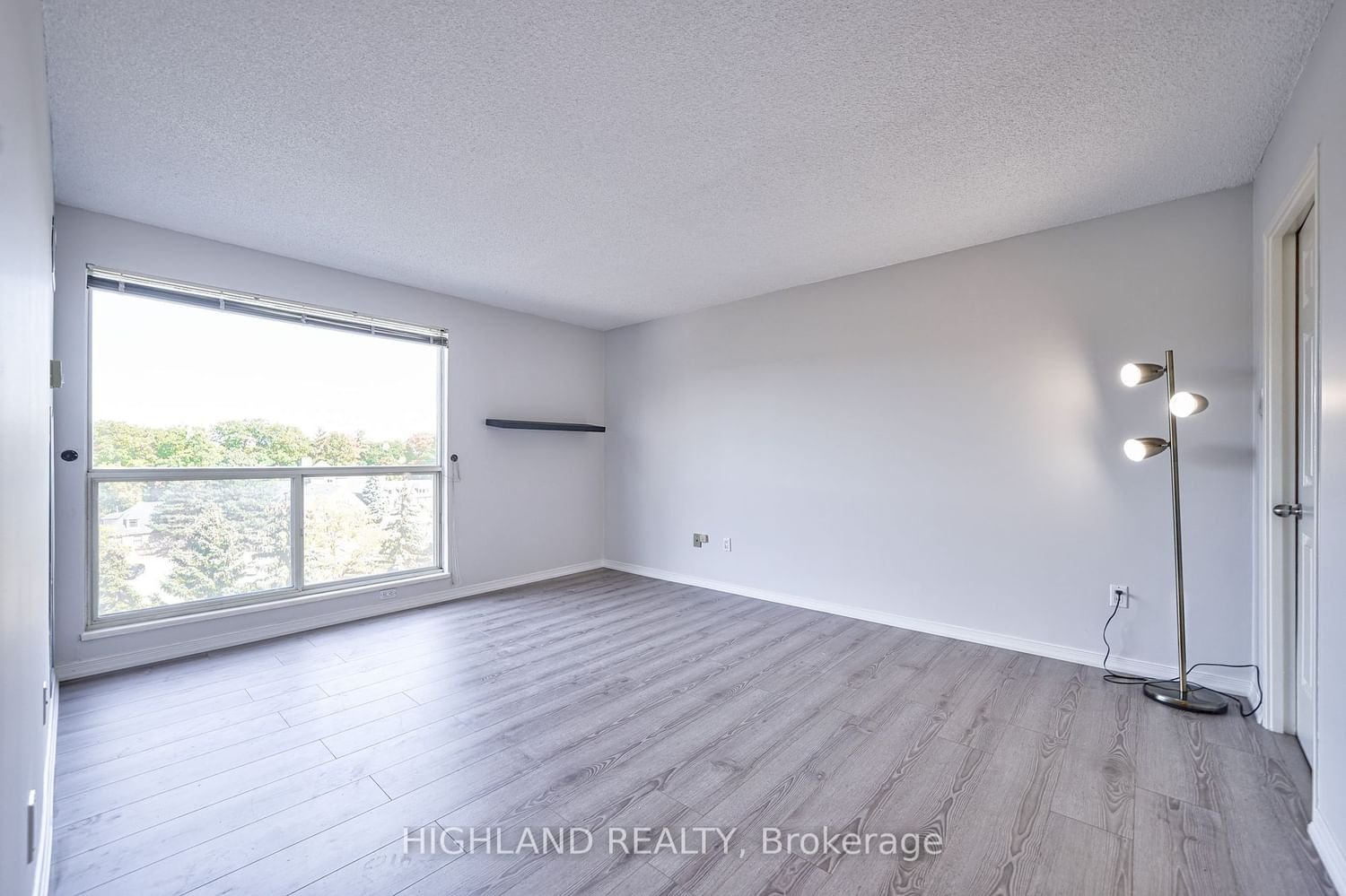 1700 The Collegeway, unit 705 for sale - image #25