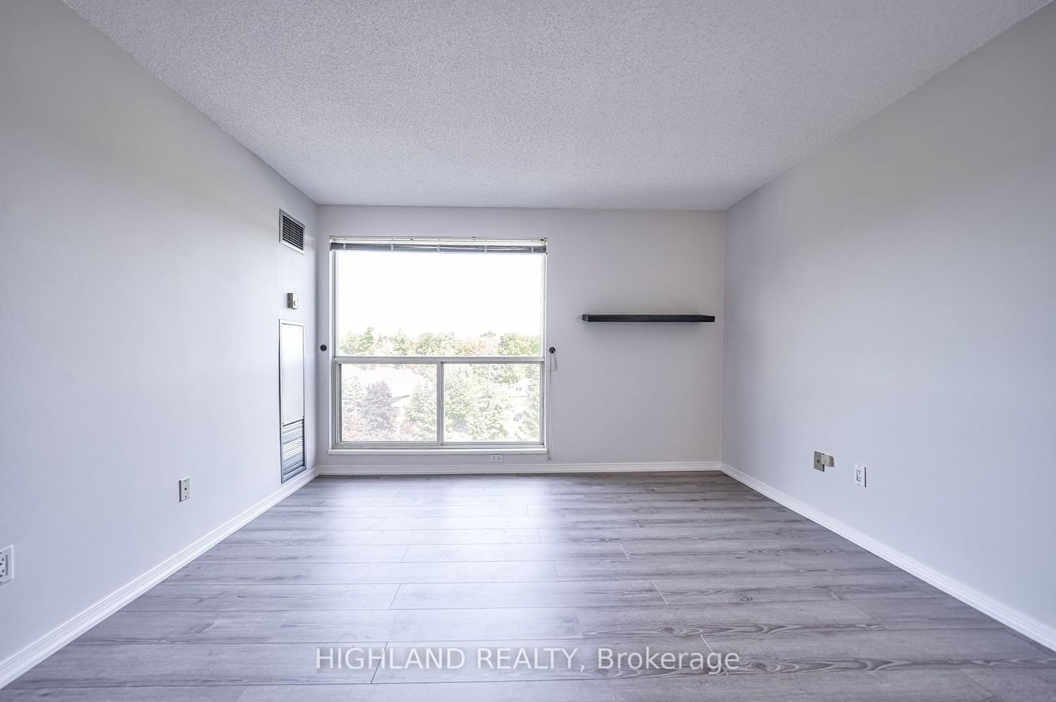 1700 The Collegeway, unit 705 for sale - image #26