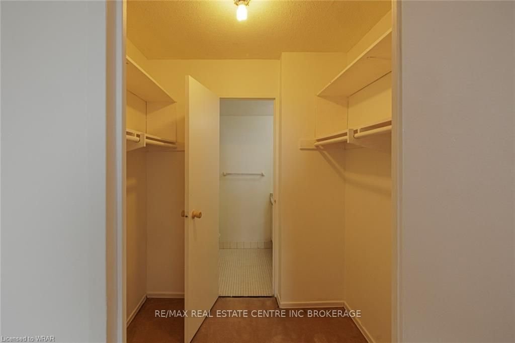 362 The East Mall St, unit 304 for sale - image #13