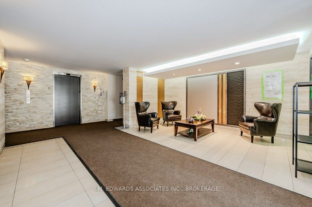 1415 Ghent Ave, unit 504 for sale - image #2