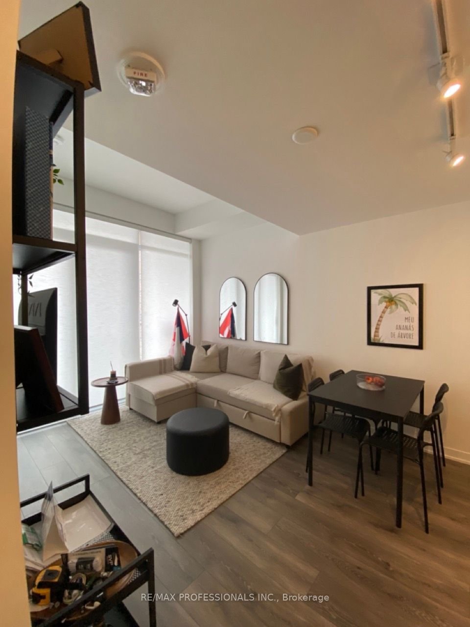 1787 St Clair Ave W, unit 918 for rent - image #13