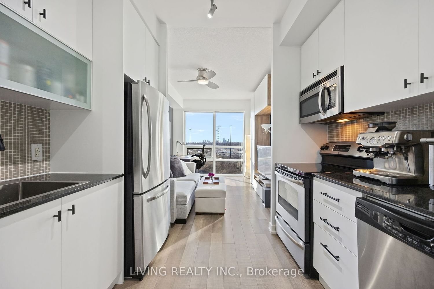 16 Brookers Lane, unit 1004 for sale - image #3