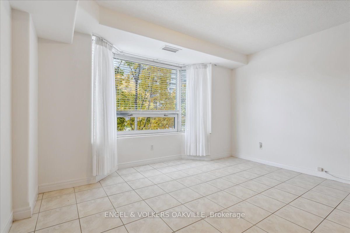 1272 Ontario St, unit 203 for sale - image #23
