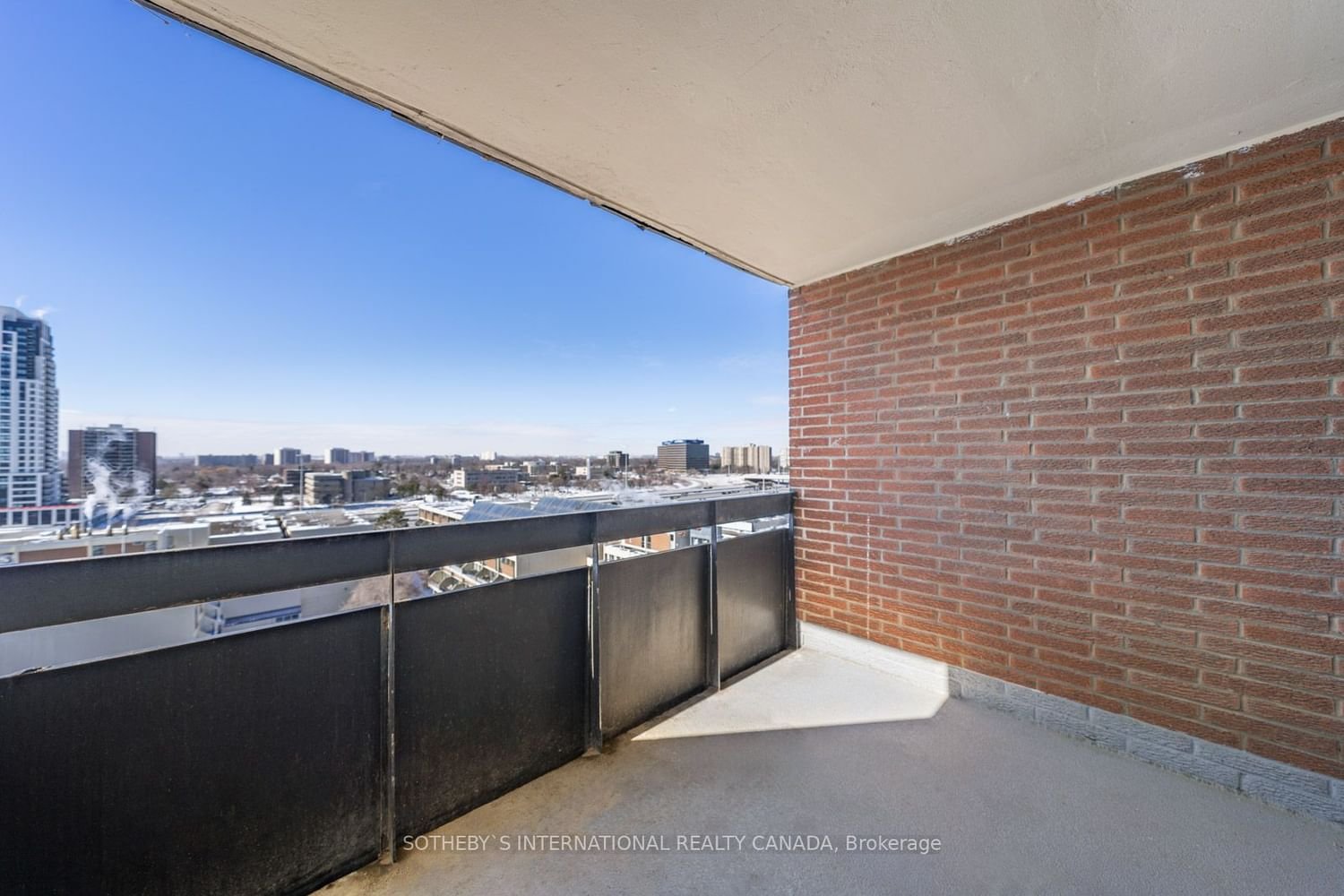 362 The East Mall, unit 1111 for sale - image #32