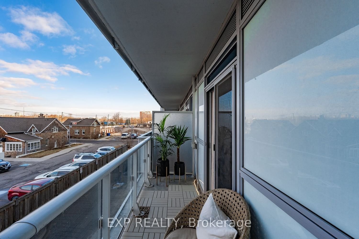 65 Speers Rd, unit 227 for rent - image #17