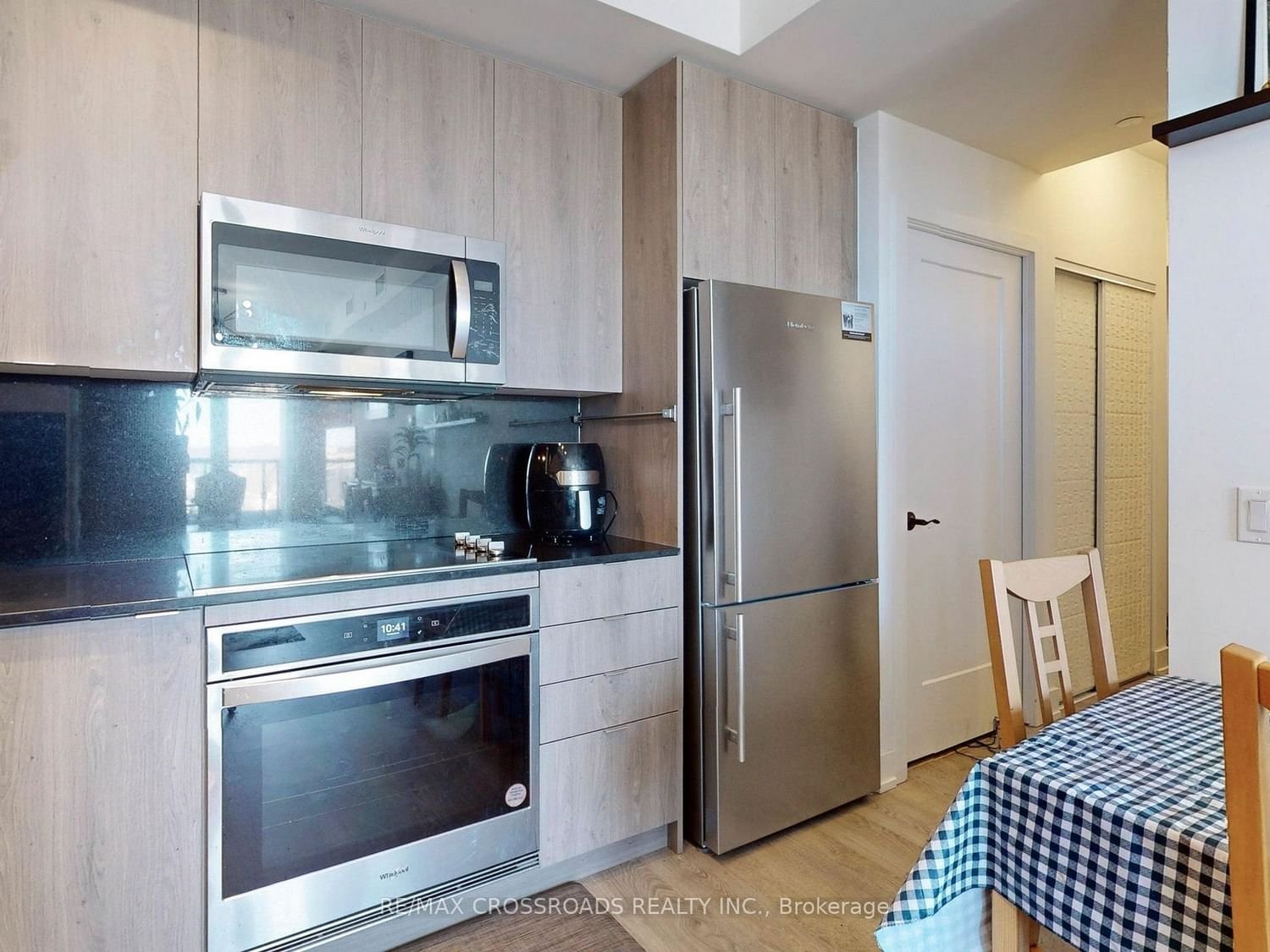 5 Mabelle Ave, unit 1035 for sale - image #10