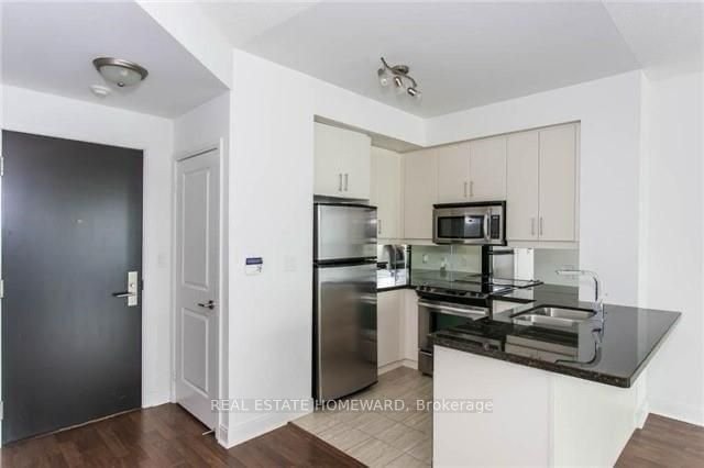 60 Absolute Ave, unit 1502 for rent - image #4