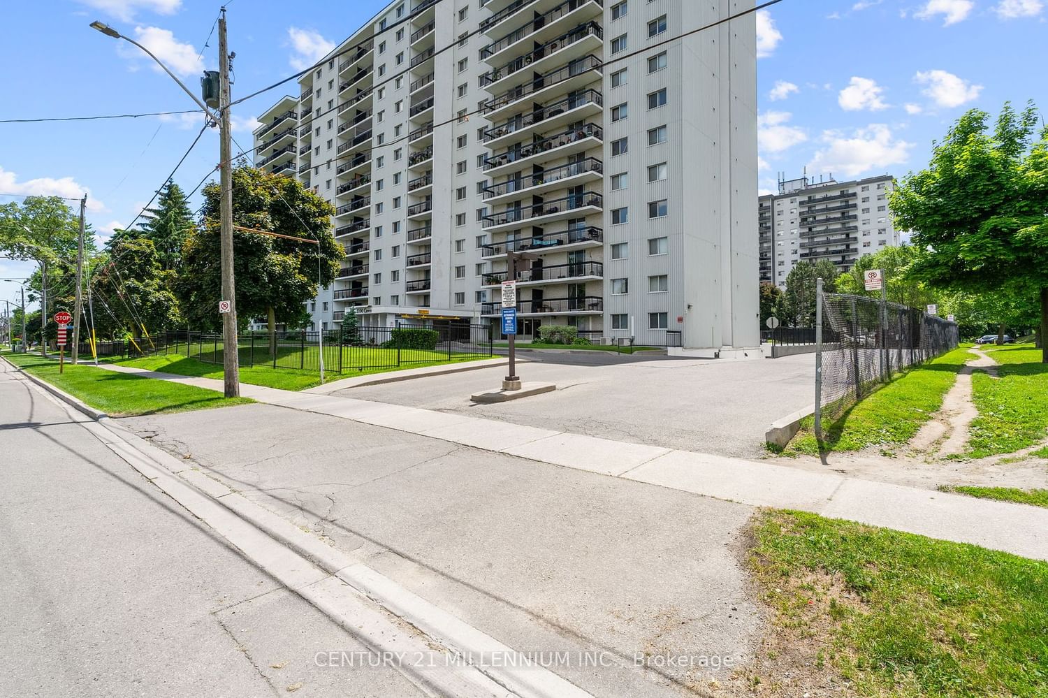 1100 Caven St, unit 907 for sale - image #27