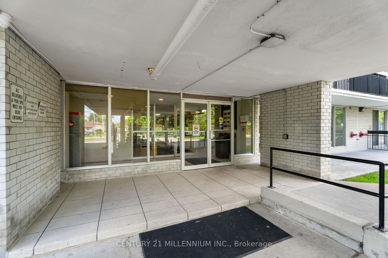 1100 Caven St, unit 907 for sale - image #28