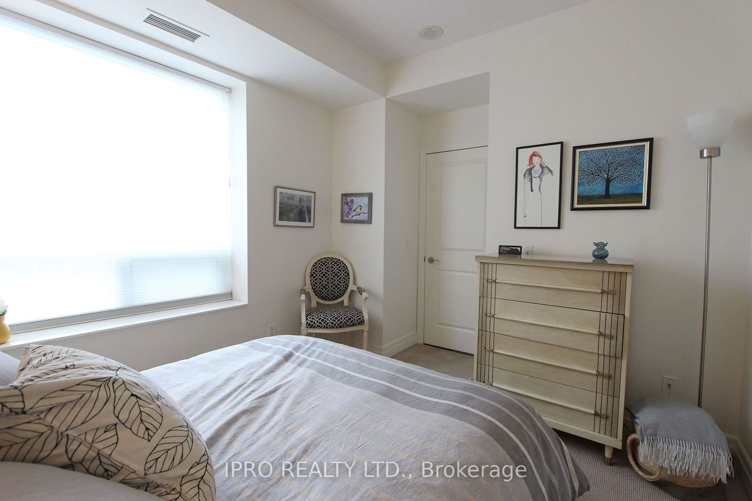 20 Gothic Ave, unit 516 for rent - image #10
