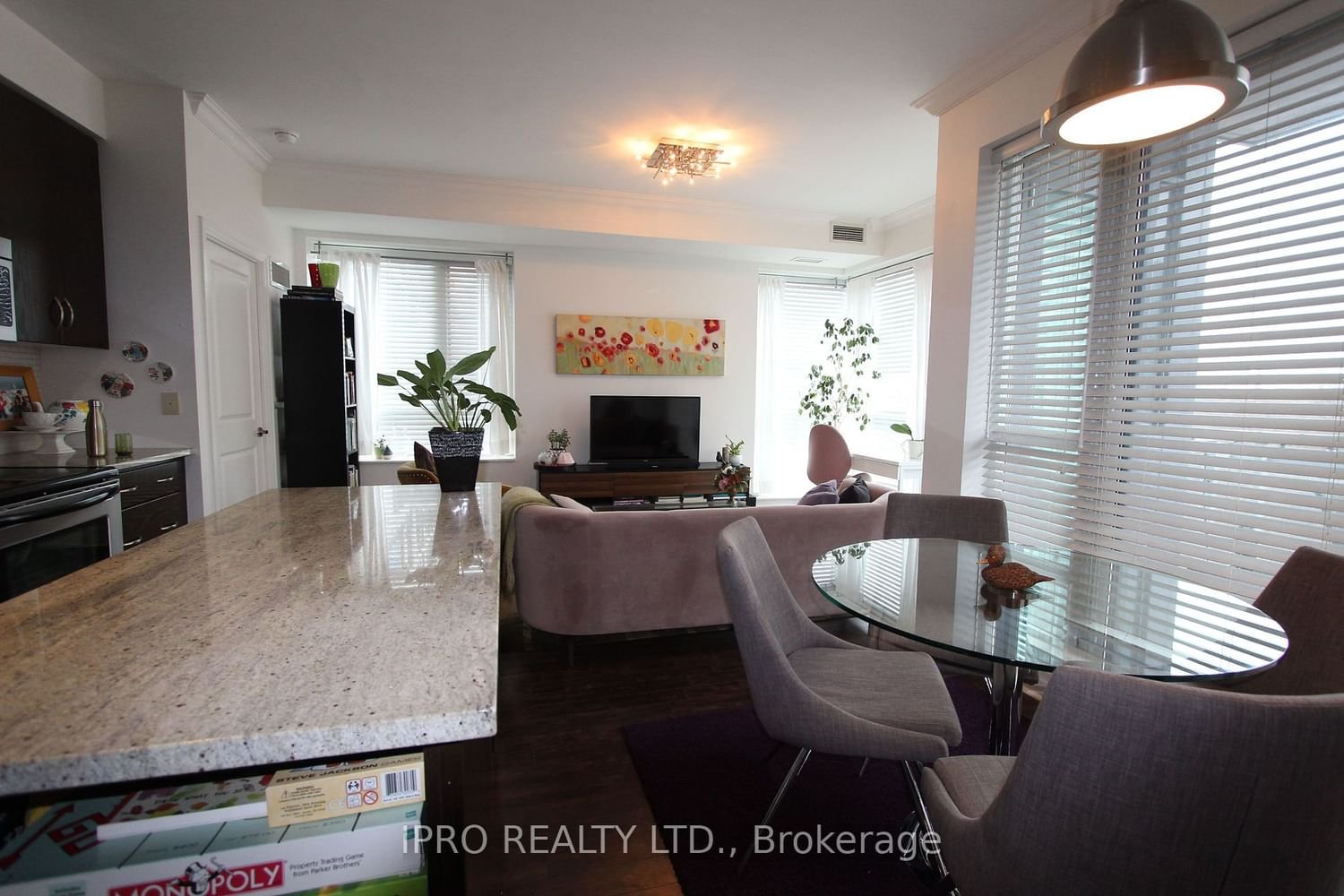 20 Gothic Ave, unit 516 for rent - image #5