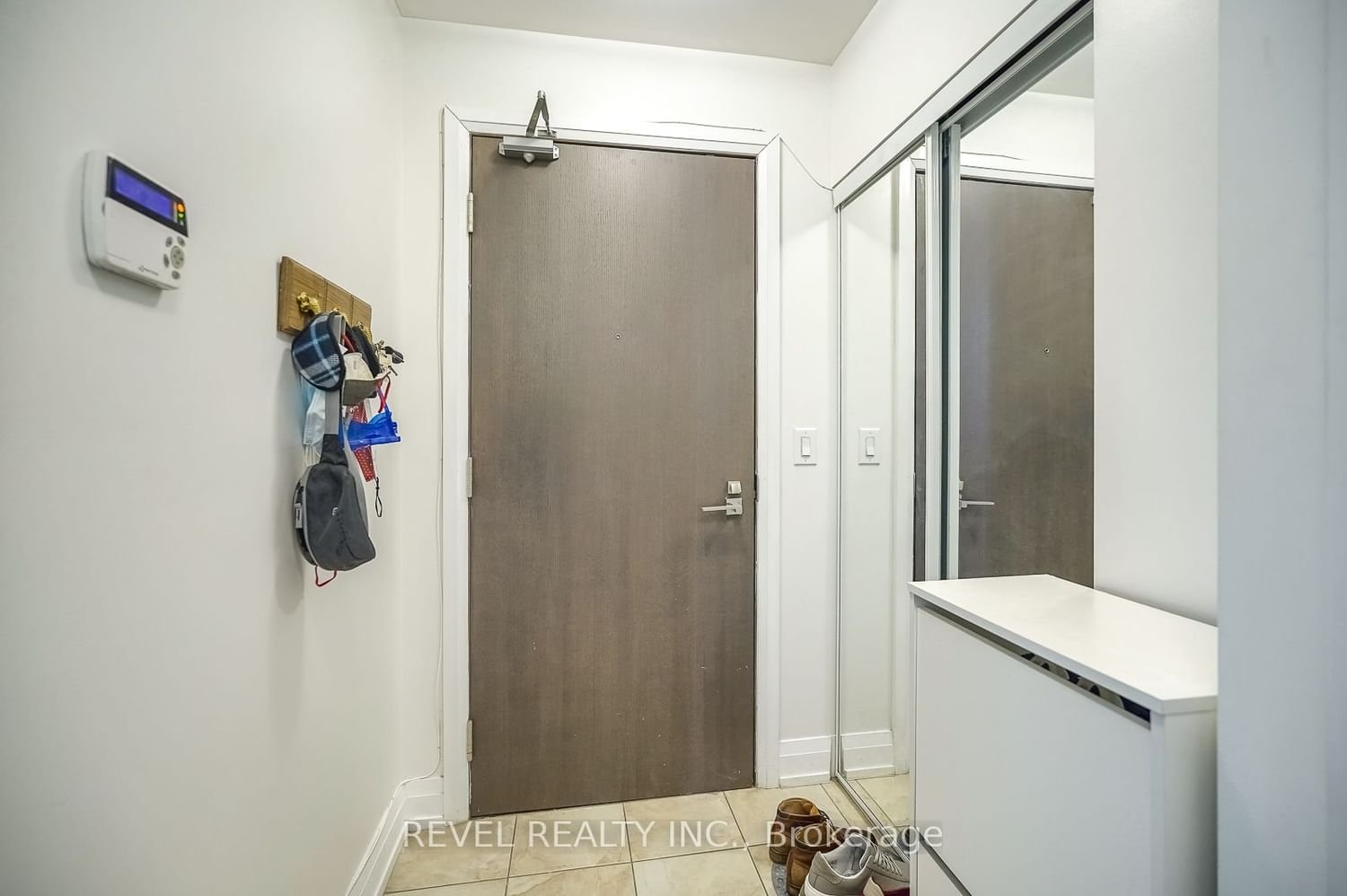 1060 Sheppard Ave W, unit 101 for rent - image #5