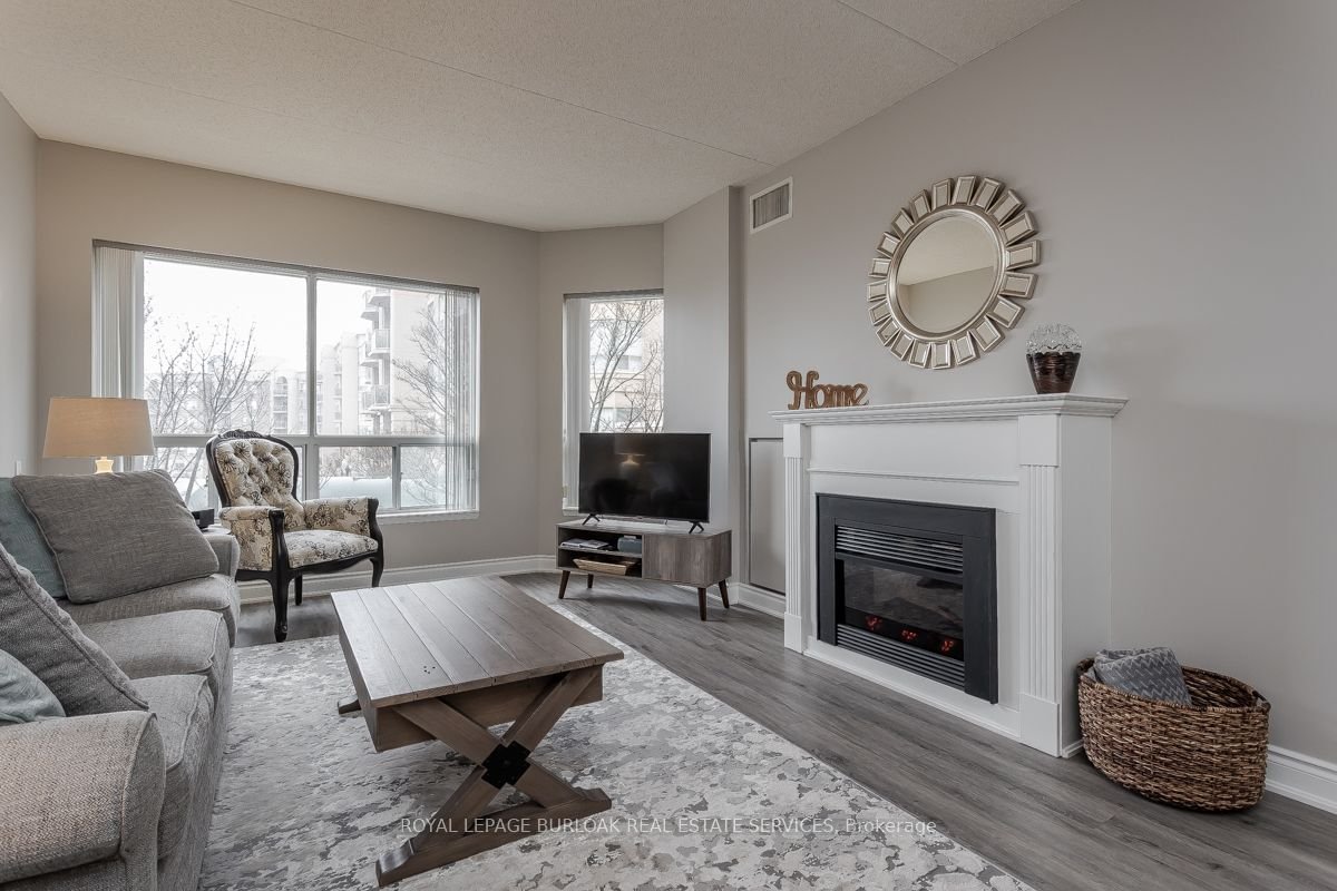 2075 Amherst Heights Dr, unit 219 for sale - image #11