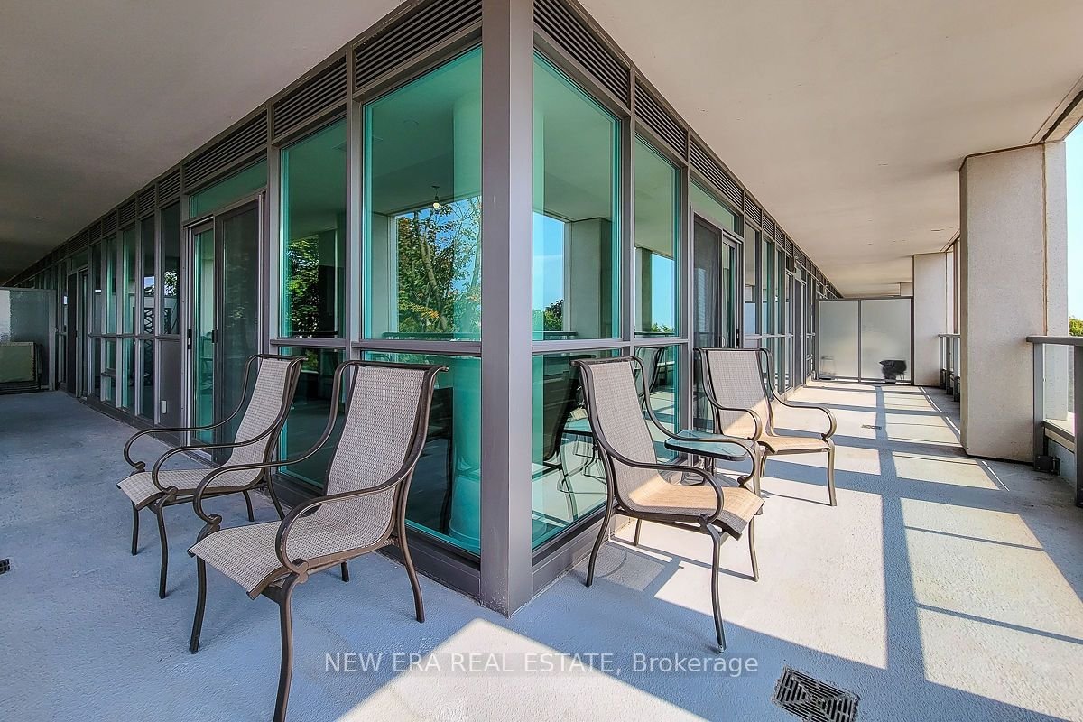 11 Bronte Rd, unit 323 for sale - image #11