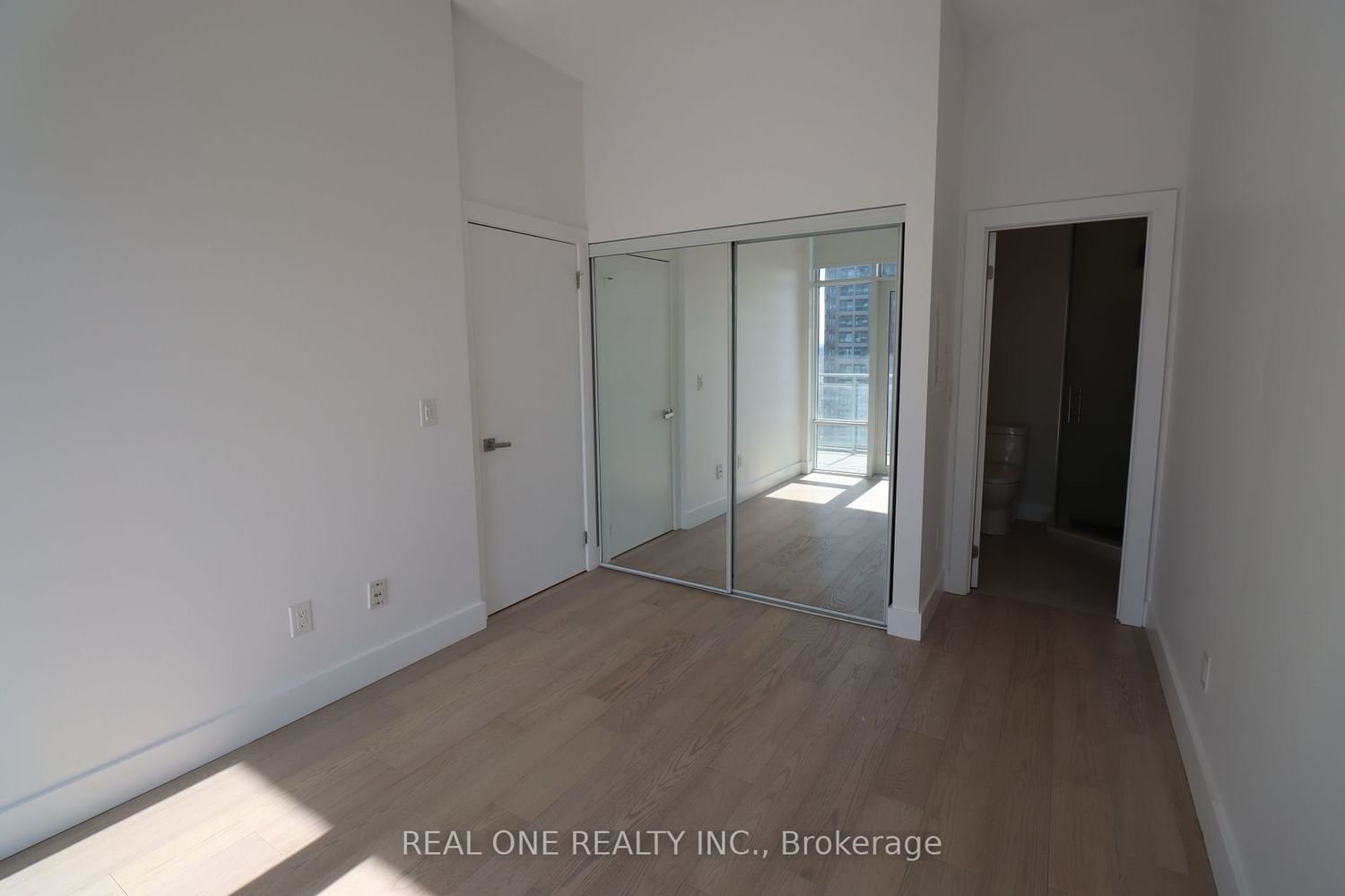 365 Prince Of Wales Dr, unit 2208 for rent - image #12