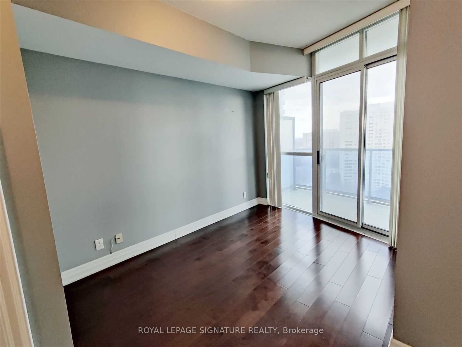 80 Absolute Ave, unit 1606 for rent - image #4