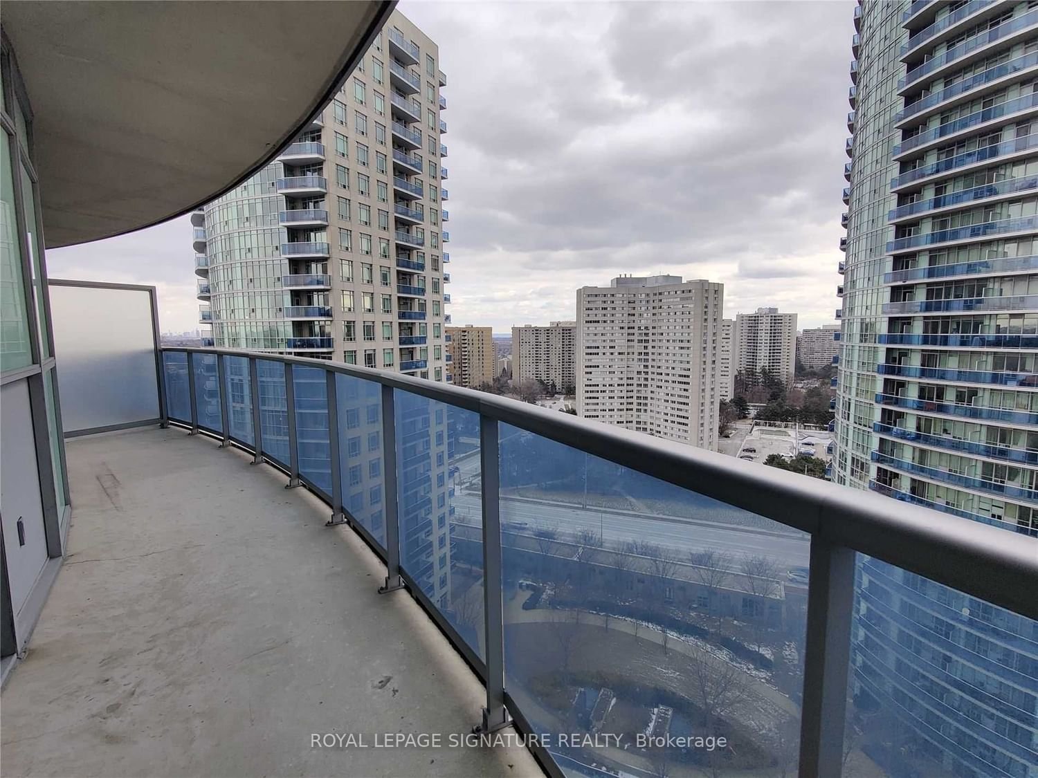 80 Absolute Ave, unit 1606 for rent - image #8