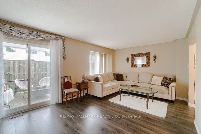 2226 Upper Middle Rd E, unit 3 for sale - image #13