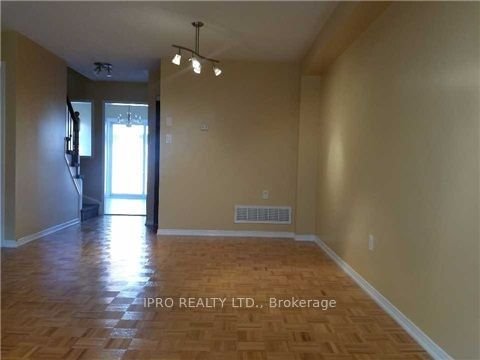 4950 Albina Way, unit #118 for rent - image #5