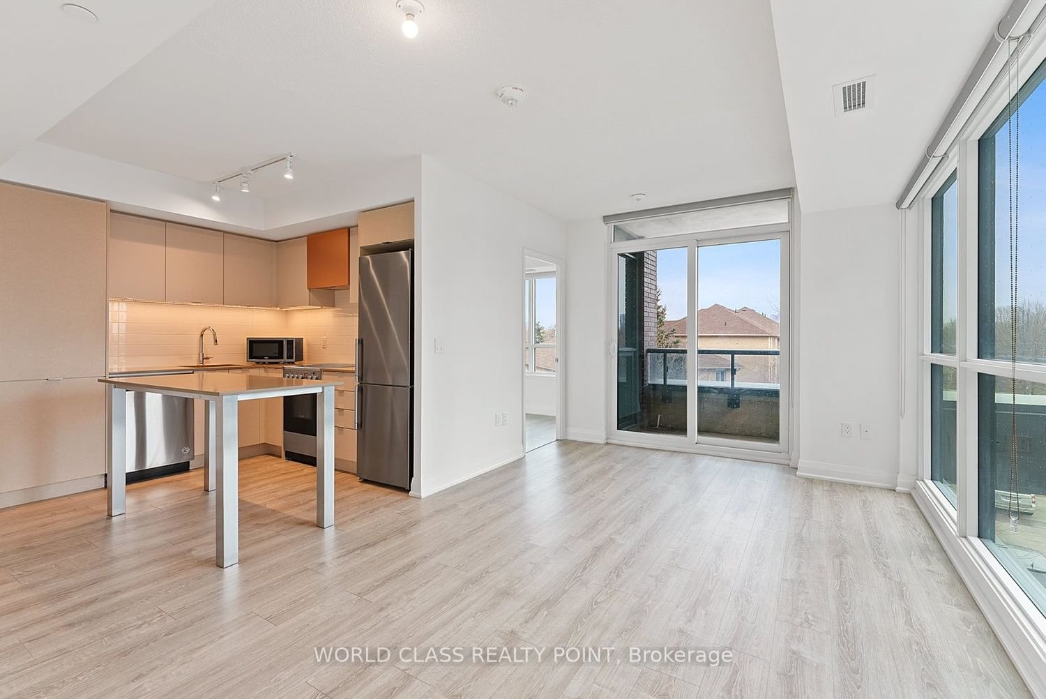 26 Gibbs Rd, unit 332 for sale - image #11