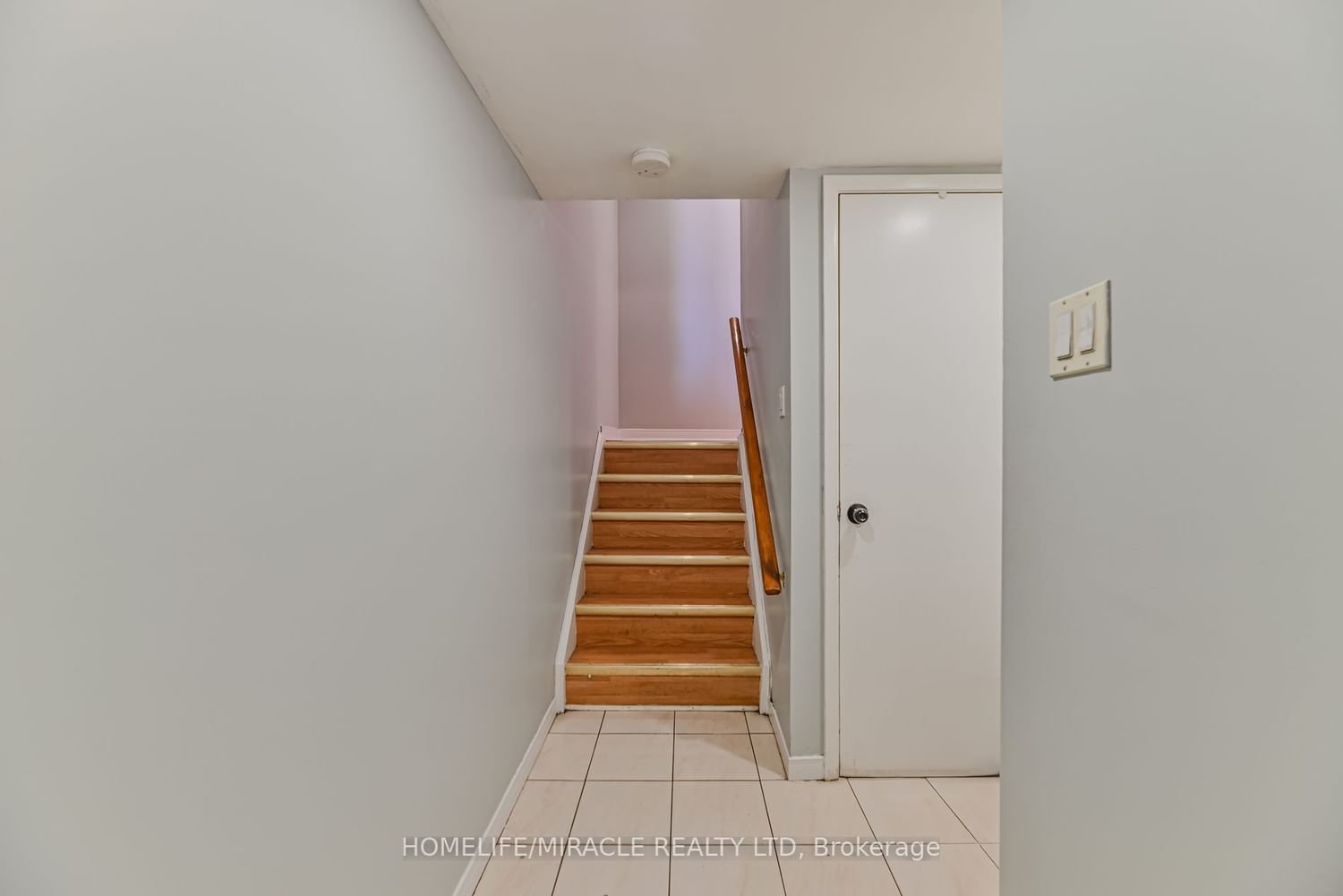6444 Finch Ave W, unit 201 for sale - image #7
