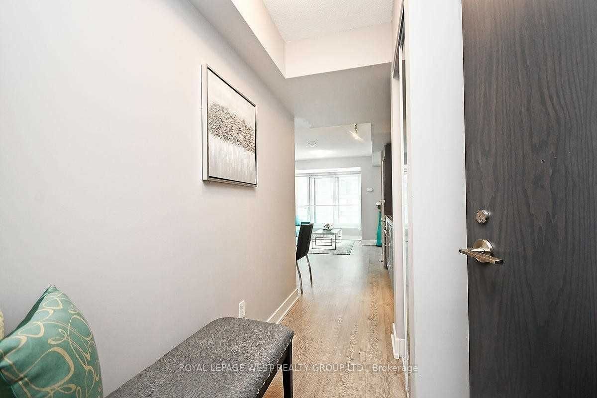 7 Mabelle Ave, unit 1605 for rent - image #10