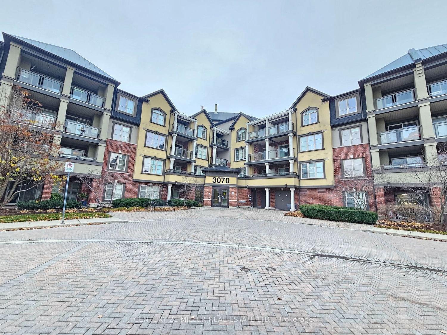 3070 Rotary Way, unit 114 for sale - image #1