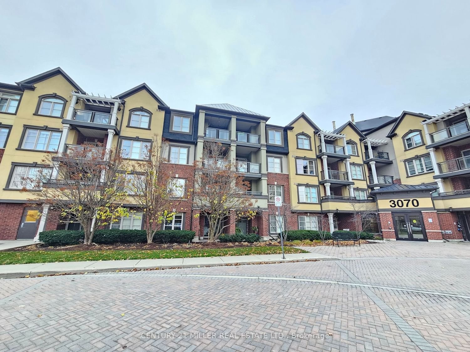 3070 Rotary Way, unit 114 for sale - image #3