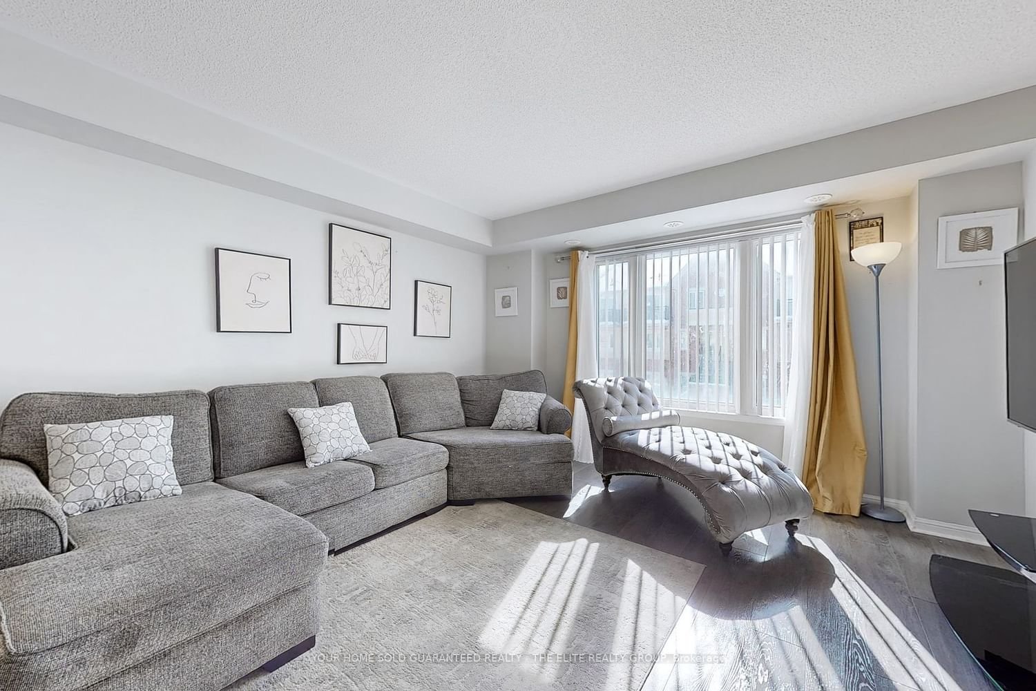 250 Sunny Meadow Blvd, unit 213 for sale - image #3