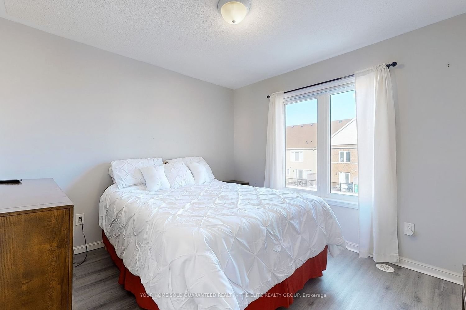 250 Sunny Meadow Blvd, unit 213 for sale - image #6