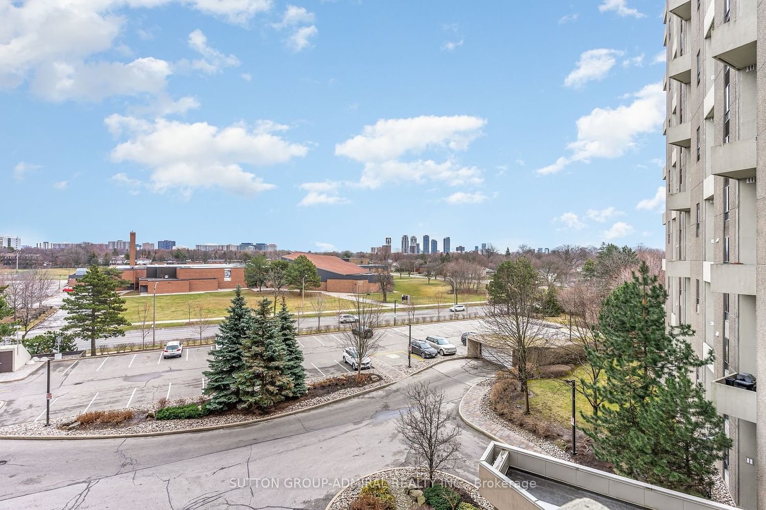 284 Mill Rd, unit B11 for sale - image #26