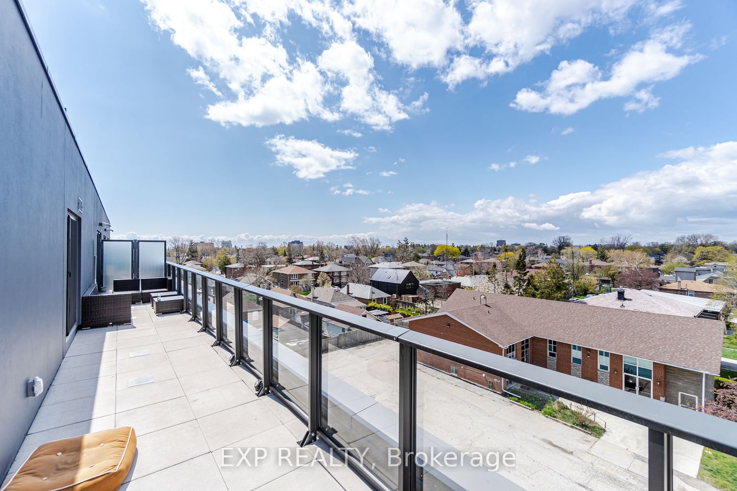 408 Browns Line, unit 401 for sale - image #22